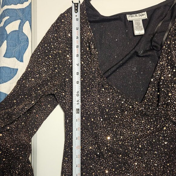Alex & Sophia Glitter Side-Shirred V-Neck Black and Gold Top - Picture 8 of 12